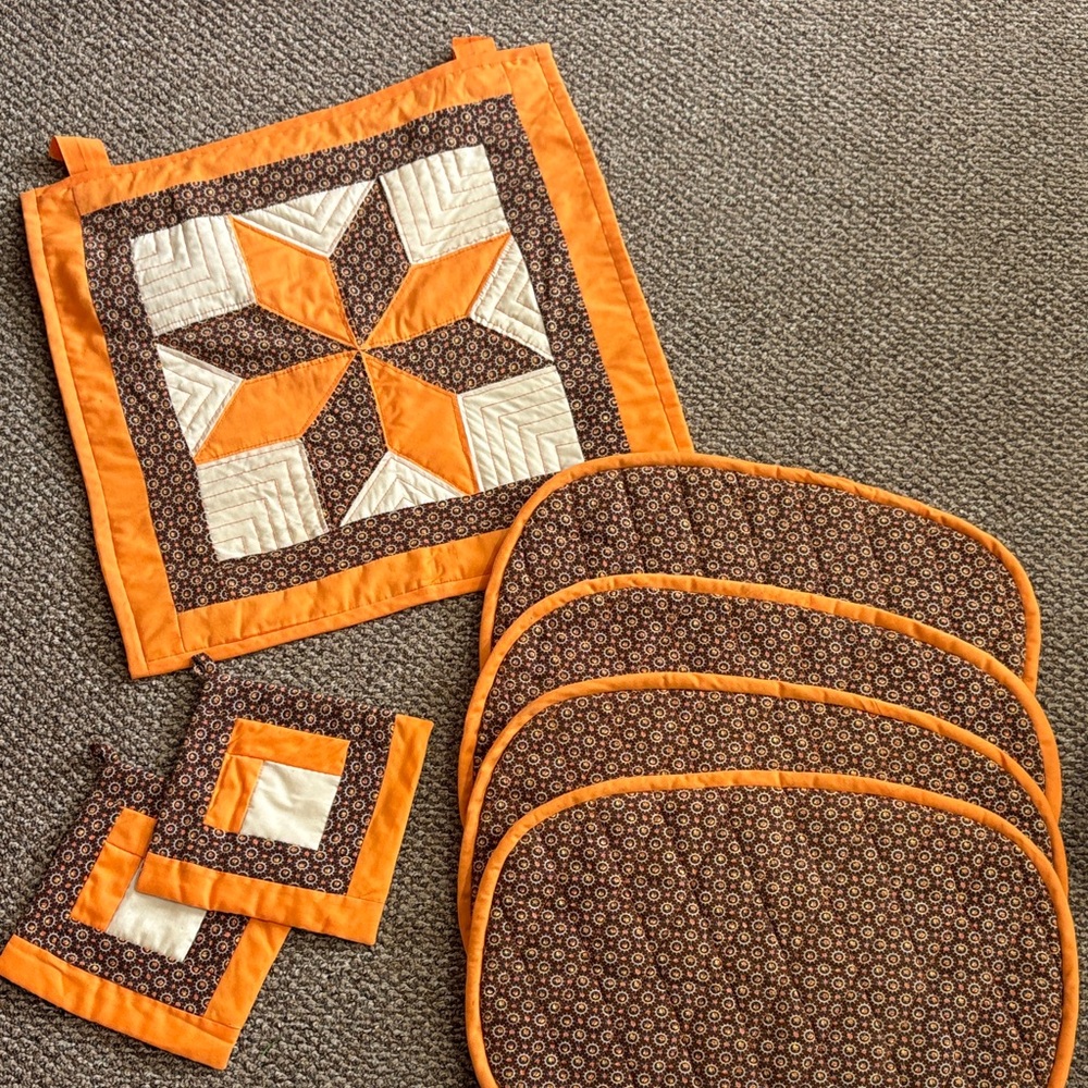 Vintage Orange and Brown Quilted Table Set